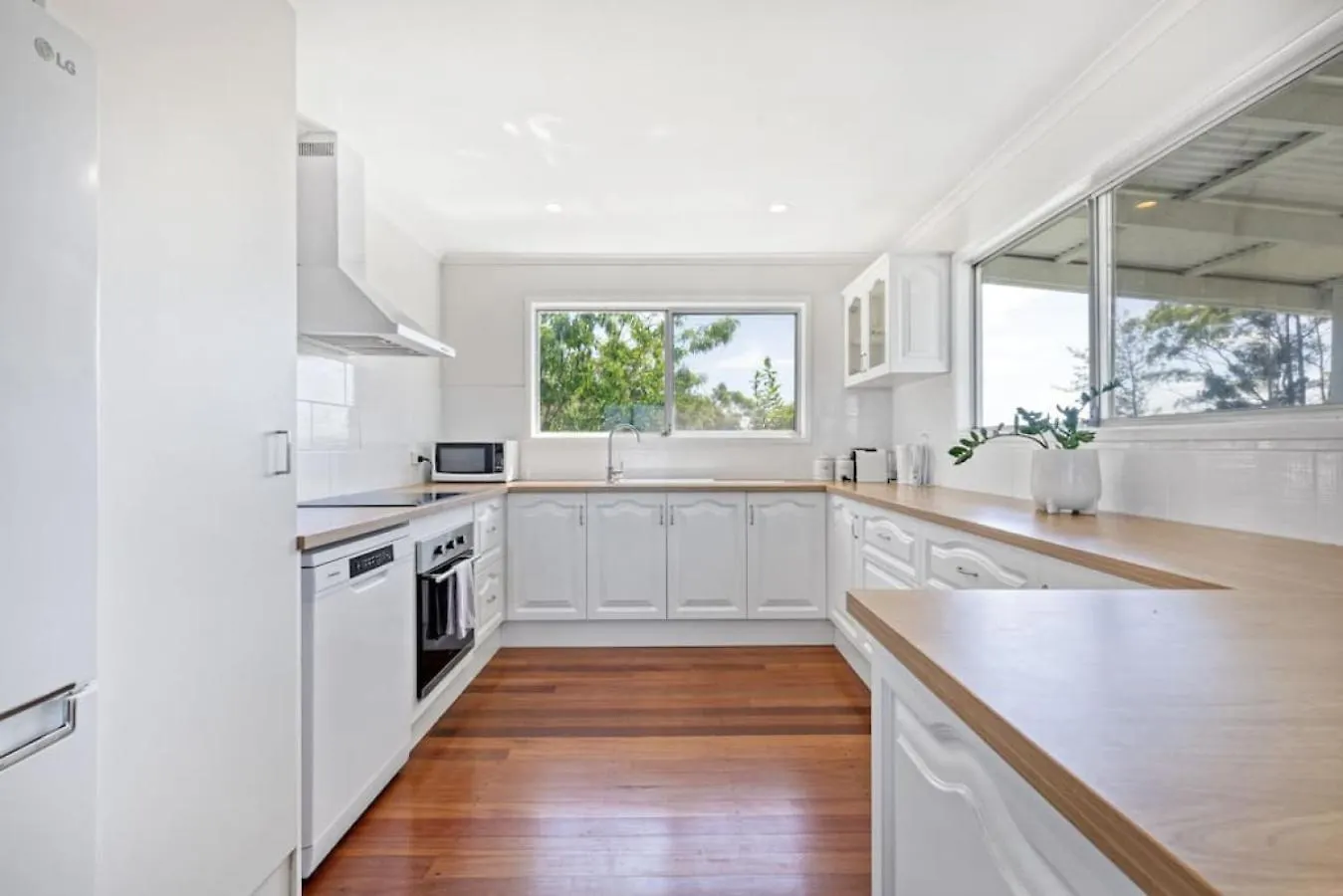 The Breezy Maple - Hinterland And Range Views In Mapleton Villa Feriehus